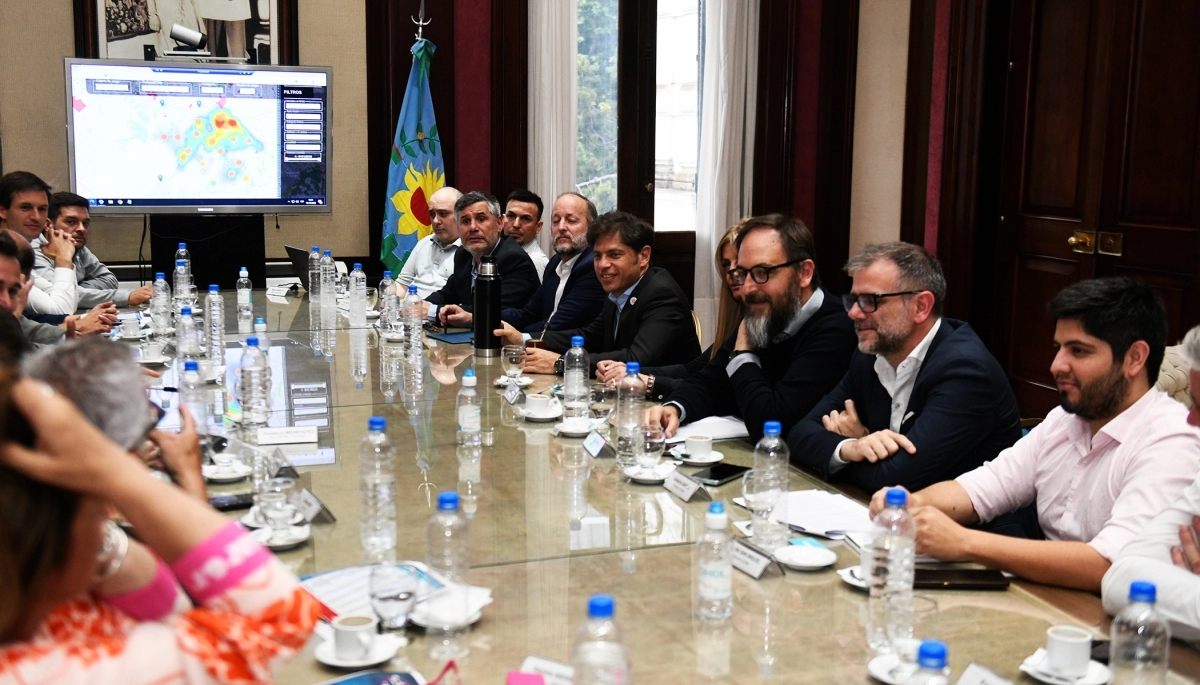 Kicillof encabezó una reunión de seguimiento de los subsidios energéticos del Gran Buenos Aires