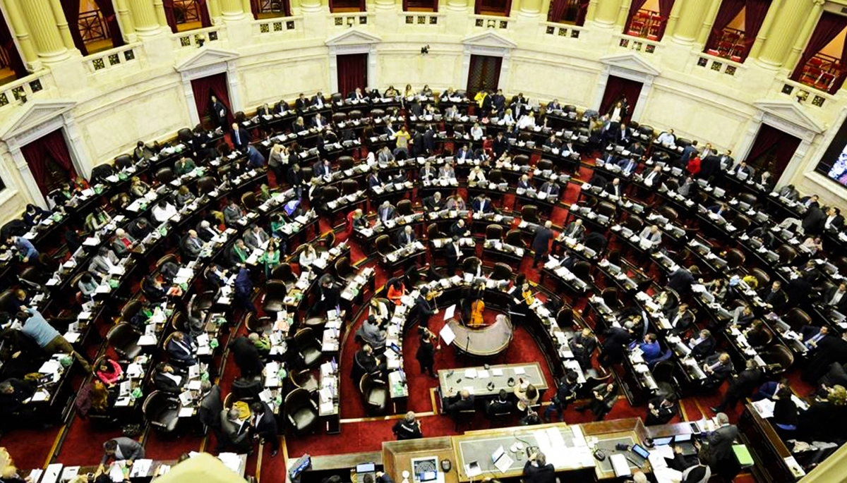 Diputados: hubo dictamen de mayoría y el martes de tratará el Presupuesto 2023