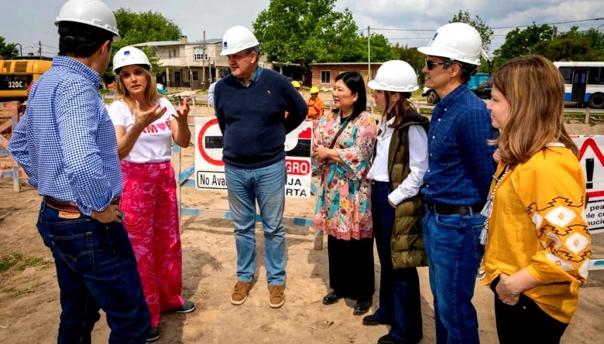 Galmarini recorrió obras cloacales en Tigre junto a autoridades del BID