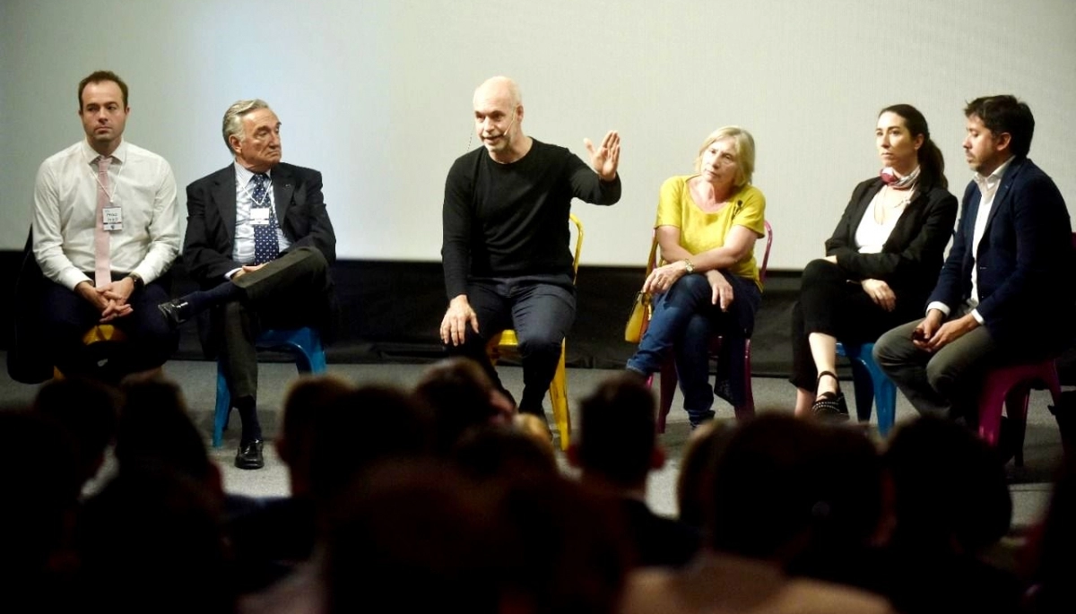 Larreta junto a jóvenes: “Si queremos resultados distintos, debemos hacer algo distinto”