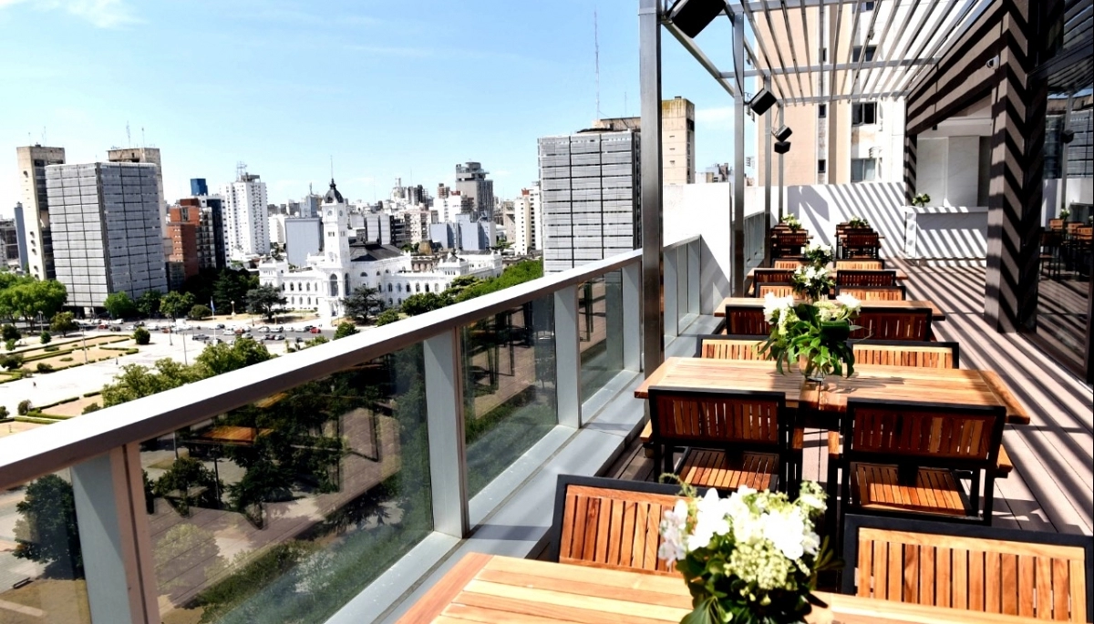 Hotel Dazzler: otra inauguración de un complejo de lujo en la Ciudad de La Plata