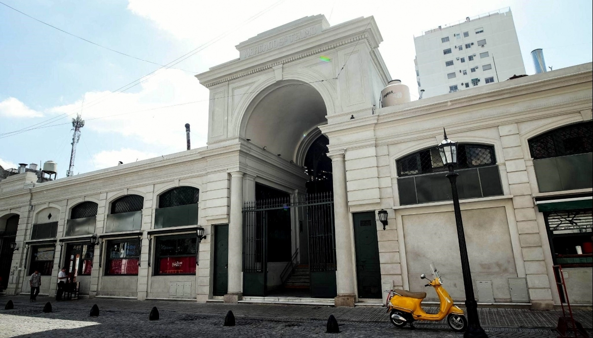 Destinos porteños: finalizaron los trabajos de renovación del reconocido Mercado de San Telmo
