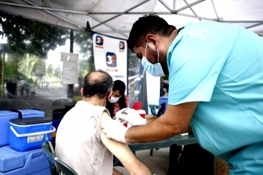 La Provincia extenderá los horarios de atención en los vacunatorios contra el Covid