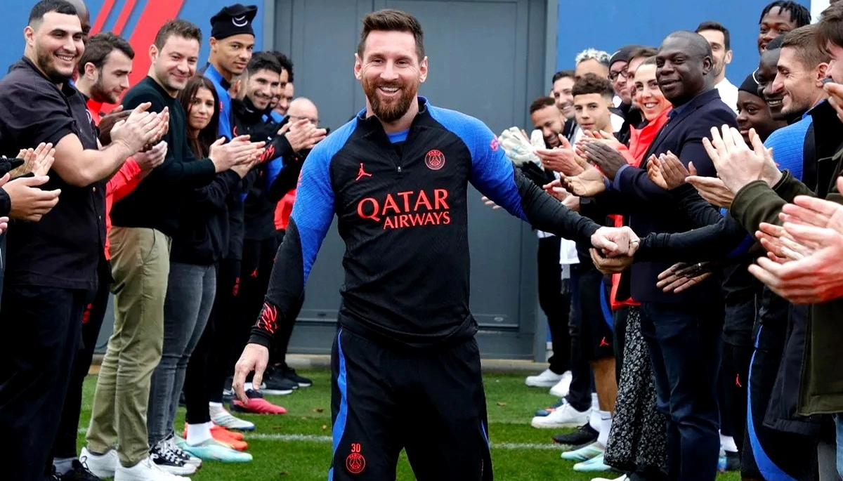 El emotivo recibimiento de Messi en su retorno al Paris Saint Germain