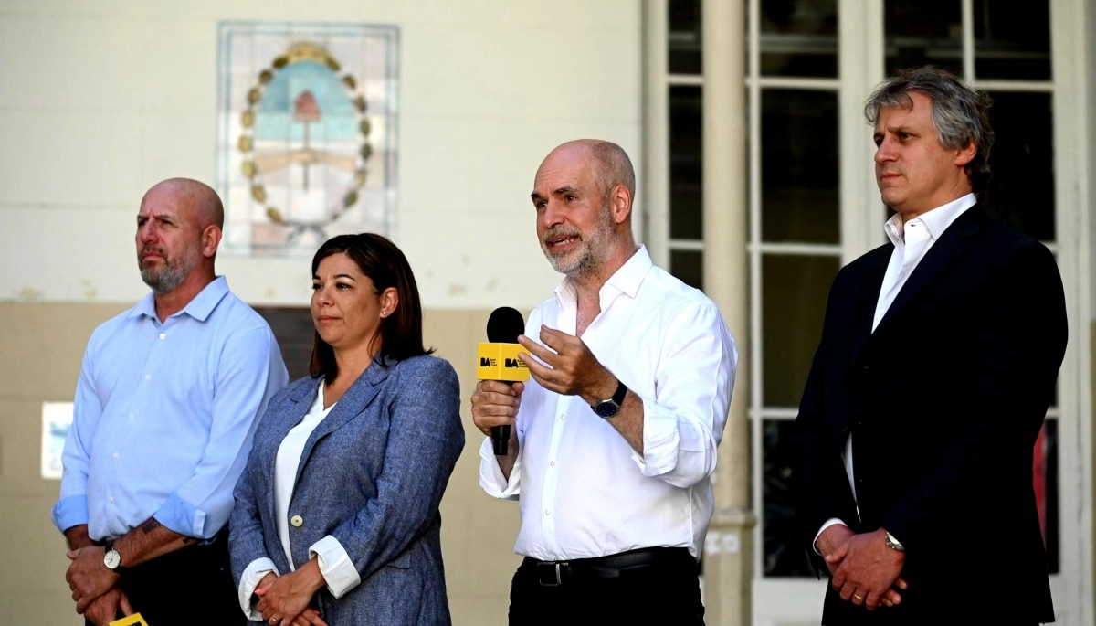 Larreta visitó una escuela de verano y promovió las cursadas durante el receso escolar