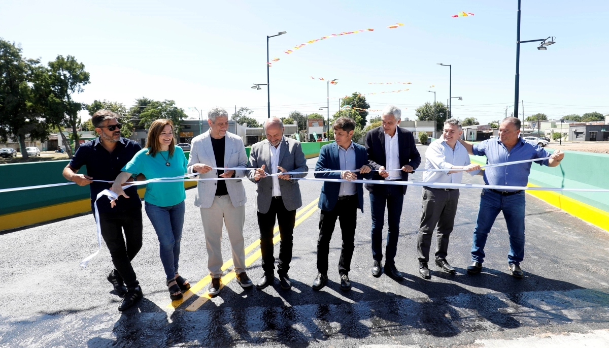 Desde Ensenada, Kicillof y Secco presentaron el nuevo puente “La Unión”