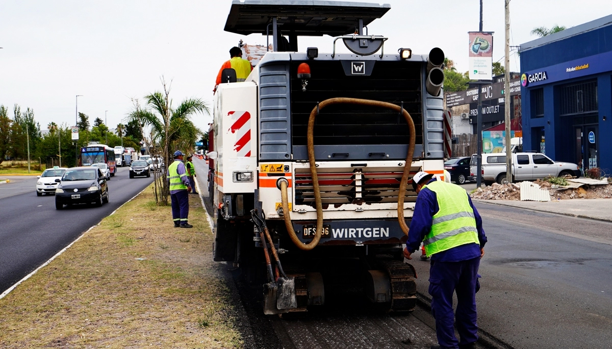 El Gobierno bonaerense anunció que la repavimentación del Camino Centenario avanzó un 40%