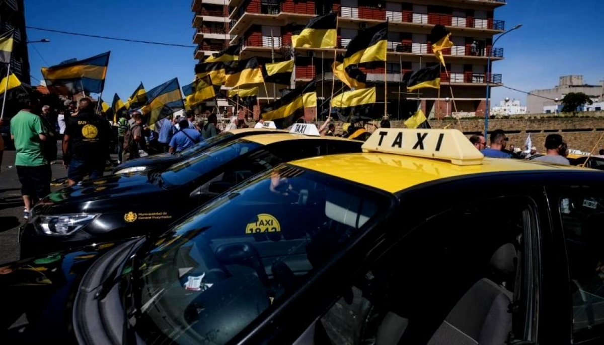 Taxistas de Mar del Plata desafían al intendente e insisten con paro y movilización