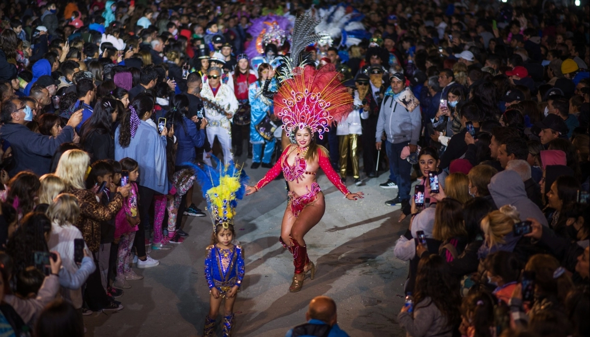 Se viene el Carnaval en Mar Chiquita con comparsas, bandas en vivos y más