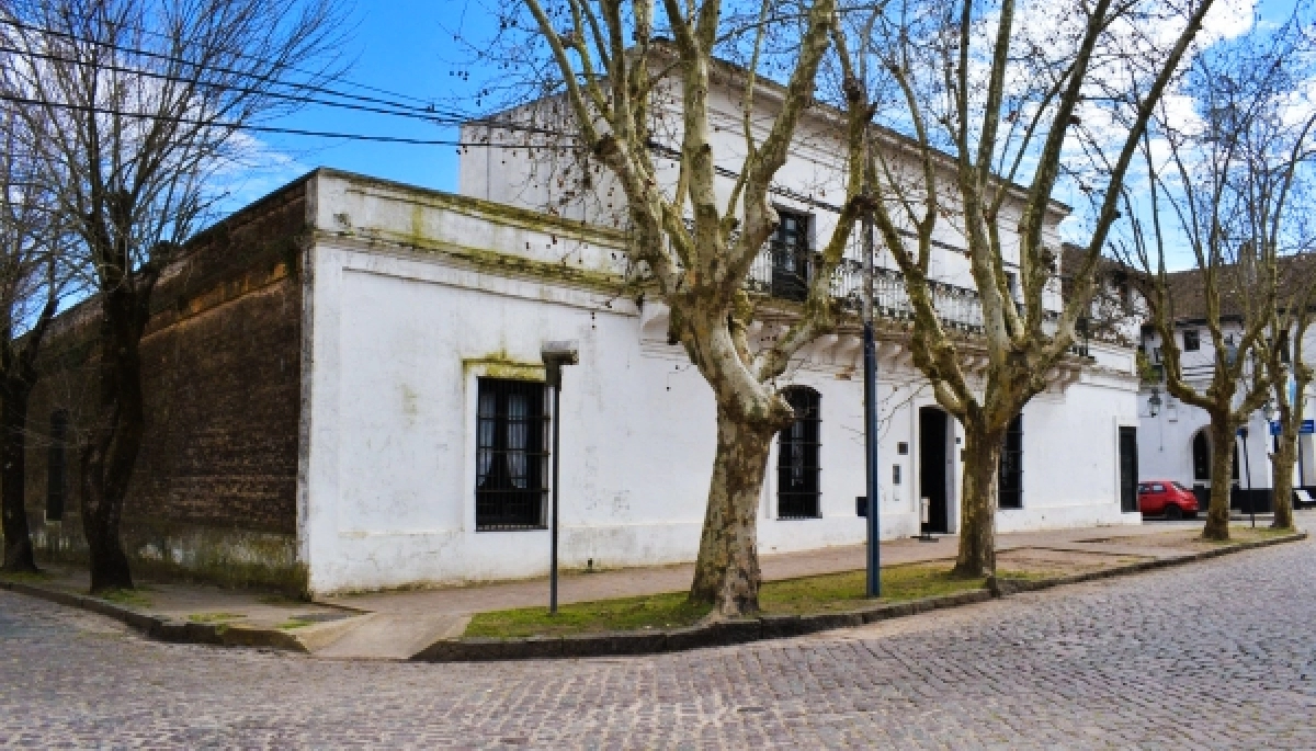 Chascomús estrenó la primera edición de “Puentes Culturales” en la Casa de Casco