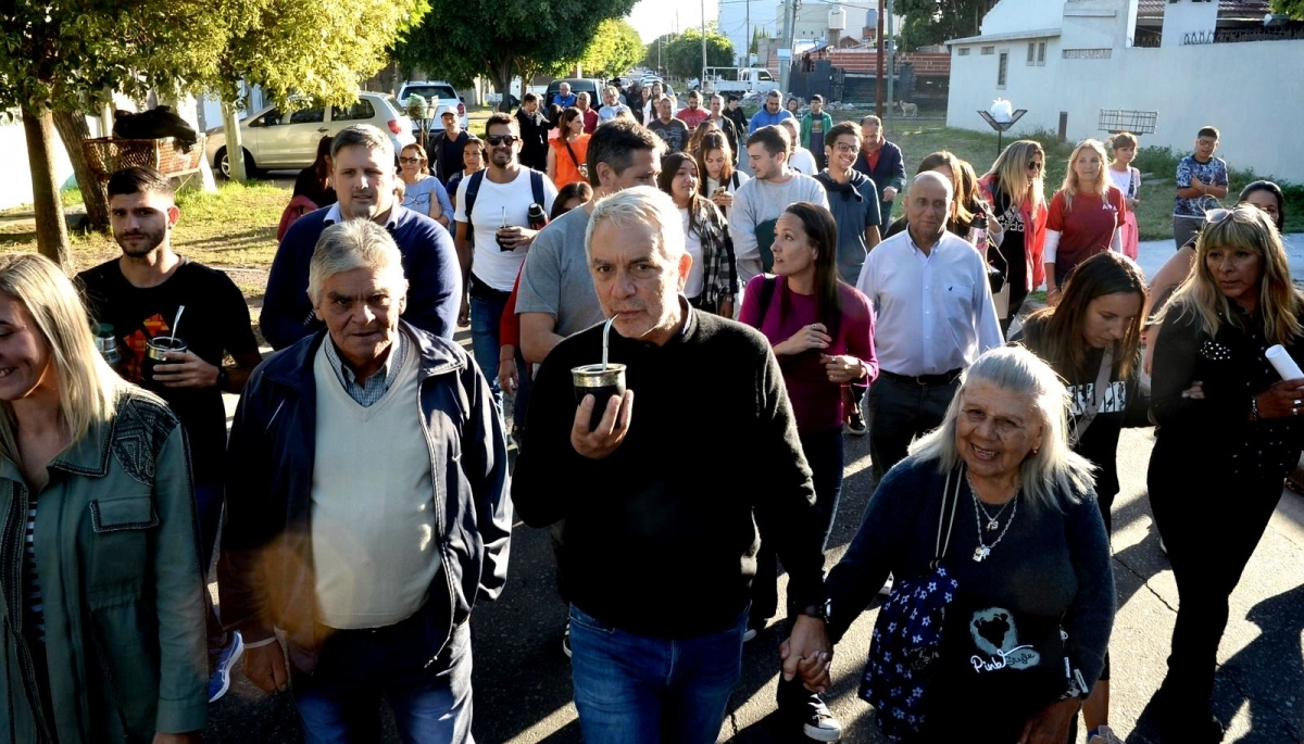 Alak profundiza su campaña para enfrentar a Garro por la intendencia de La Plata