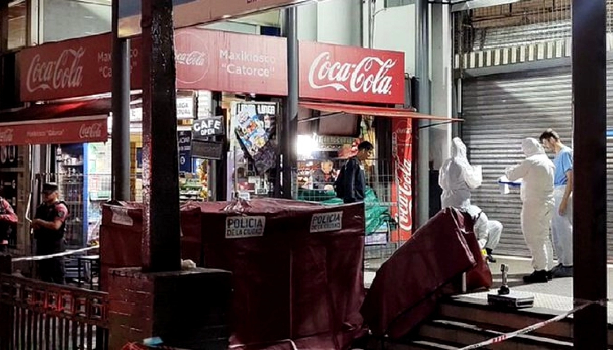 Discusión y muerte frente al cementerio de Chacarita