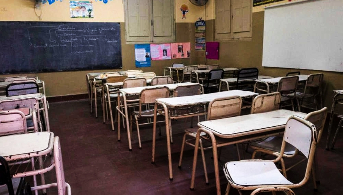 Alerta roja por ola de calor: colegios bonaerenses suspenden sus clases por falta de servicios