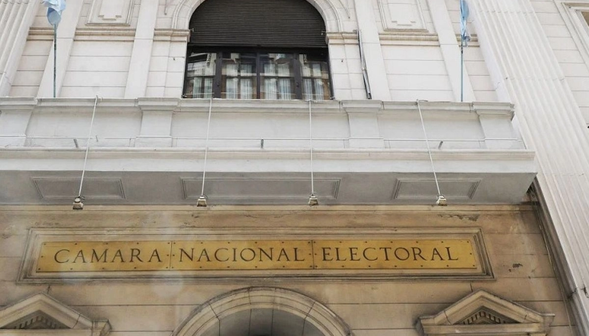 Etapa por etapa: cuál es el tope de gastos de cada partido político en la campaña electoral