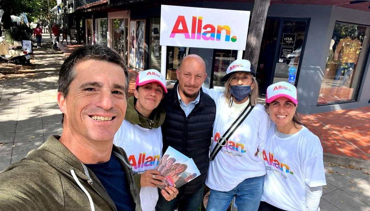 Con gran despliegue militante, Allan comenzó su campaña en La Plata