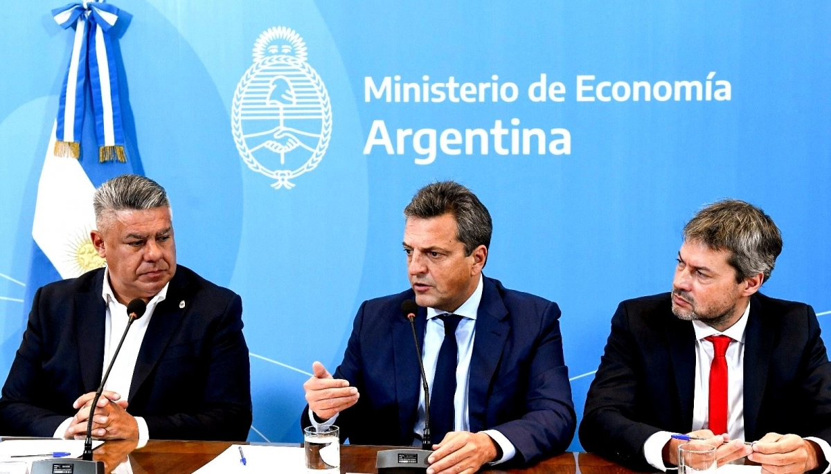 Mundial Sub-20 en Argentina: Massa, Lammens y Chiqui Tapia firmaron los avales