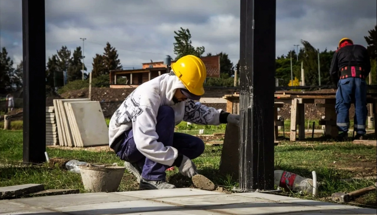 Quilmes avanza con las obras de construcción de la “Ciudad de los Deportes” en Solano