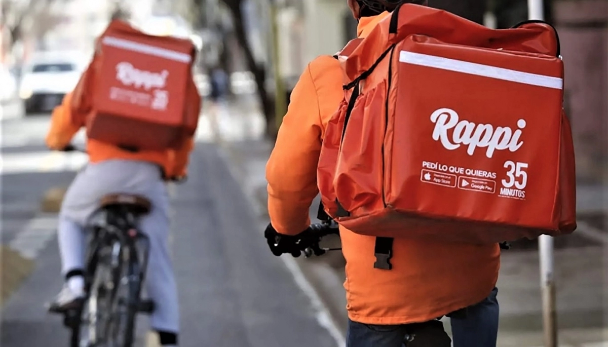 Denuncian que Rappi pagó 10 mil pesos a deliverys para marchar en la Legislatura bonaerense