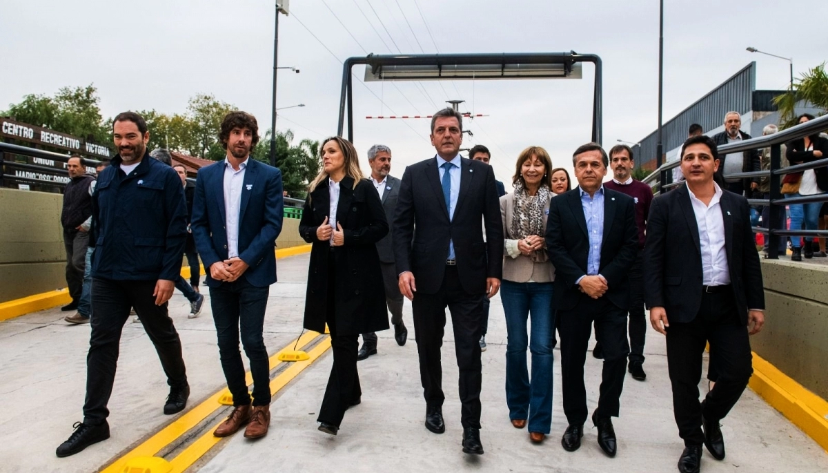 Massa con un mensaje a la interna del oficialismo y un guiño para Cristina