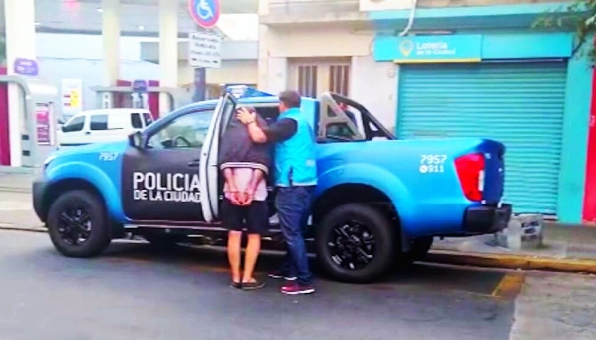 Acusado de amenazar con un arma y abusar a una adolescente, fue beneficiado con domiciliaria