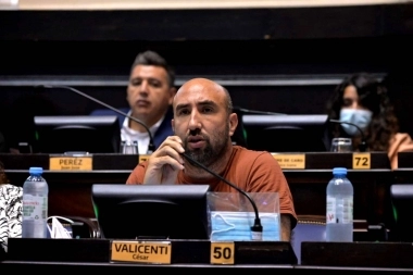 El oficialismo rechazó la propuesta de prohibir las re-reelecciones de intendentes bonaerenses