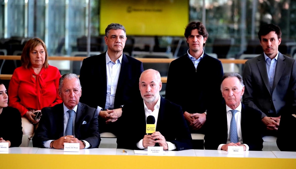 Larreta se mostró en una foto de unidad con los candidatos de Juntos a jefe de gobierno de CABA