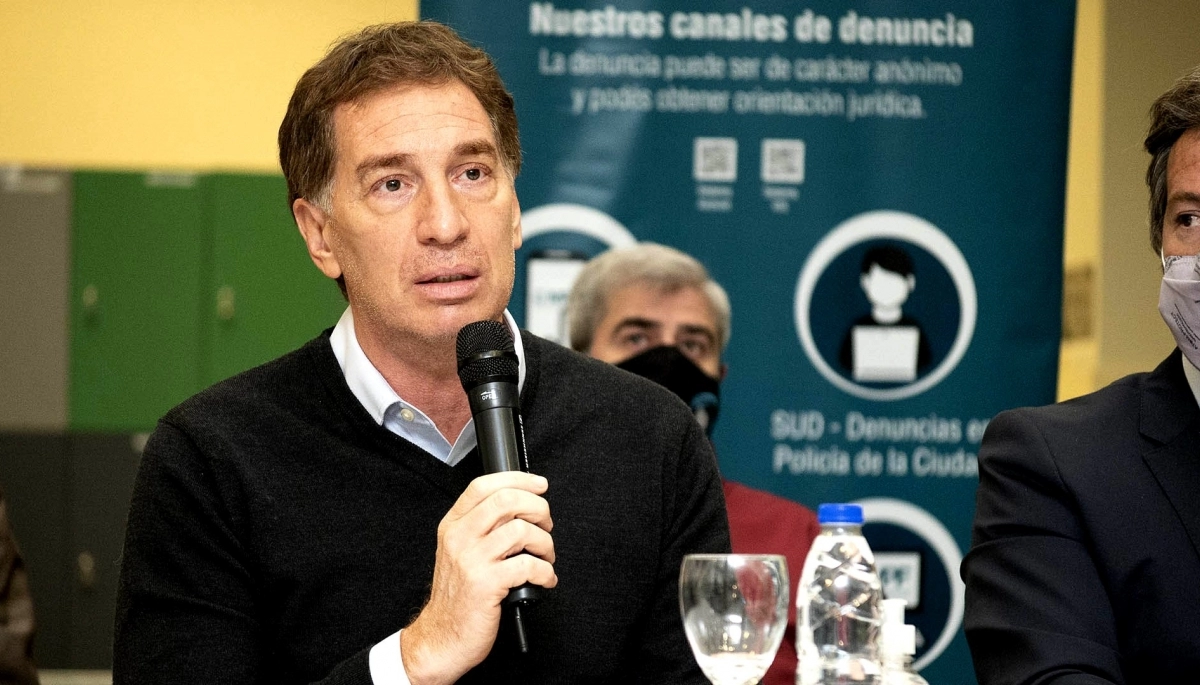 Santilli llevó su campaña a Vicente López: “Somos la única alternativa al populismo”