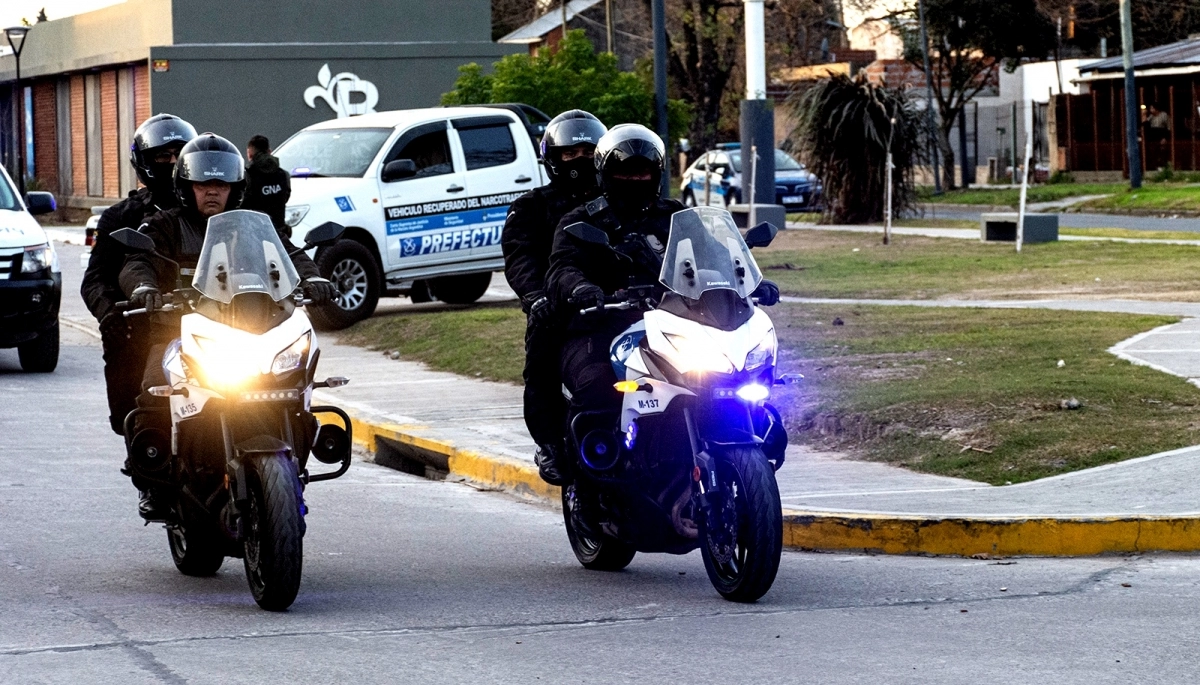 Cascallares supervisó un operativo policial de prevención en Almirante Brown
