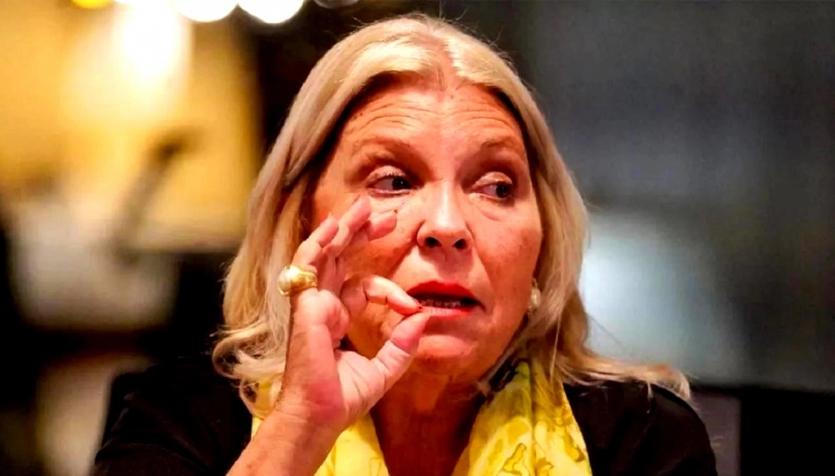 Tras los acercamientos de Macri y Milei, Carrió renunció a su candidatura al Parlasur