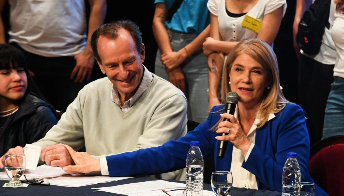 Magario presentó “Voces Adolescentes y Diálogos Intergeneracionales del Senado”