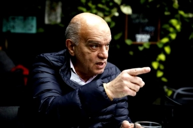Grindetti acusó a Kicillof de no mandar fondos a intendentes opositores “hace más de 30 días”