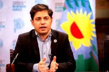 Kicillof y una dura crítica a los vouchers educativos de Milei: “Más casta no se consigue”