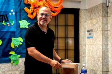 Votó Valenzuela y llamó a participar más allá de que en un ballotage, “a veces es más difícil”