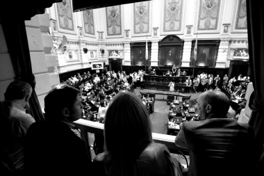 Horas decisivas para definir la presidencia de Diputados bonaerenses: quiénes suenan