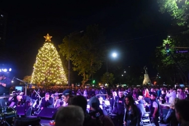 Mar del Plata anunció el cronograma navideño: puntos de atención de salud y seguridad