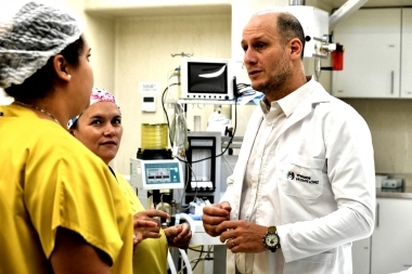 En Vicente López se realizó la primera cirugía cardiovascular de alta complejidad