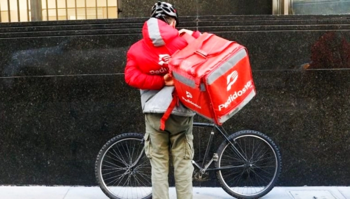 Por el teléfono celular, motochorros balearon a un delivery y le destrozaron una pierna
