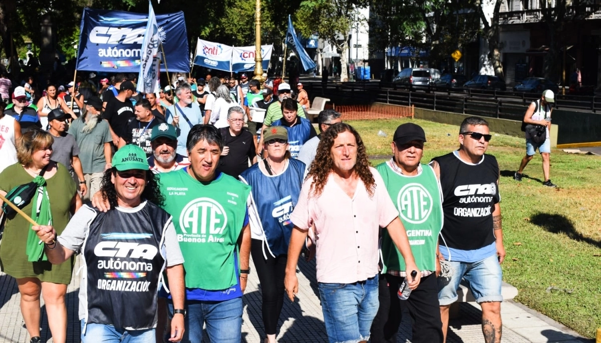 Tras la aprobación de la Ley Ómnibus, ATE apuntó contra la “vergonzosa traición a la patria”