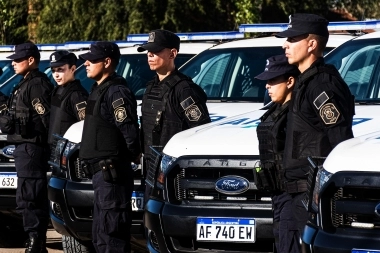 Almirante Brown lanzó la convocatoria para sumarse a la Policía de la Provincia