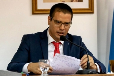 Ex alcalde costero fue designado como director del Estadio Único Diego Armando Maradona