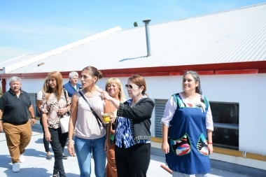Cantero supervisó la ampliación de la escuela técnica Nº1 de Presidente Perón junto a los alumnos