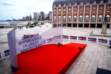 Rabinovich defendió el financiamiento privado del Festival de Cine de Mar del Plata