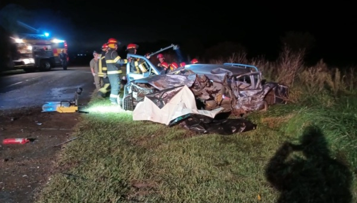 Durante una fatal colisión fallecieron un guardiacárcel y un adolescente de 15 años