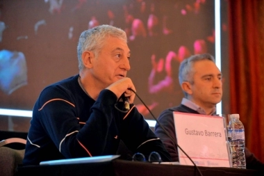 El intendente de Villa Gesell volvió a pedir la restitución del fin de semana largo de agosto