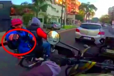 Motoquero perseguido por motochorros, recorrió más de un kilómetro para eludir el ataque