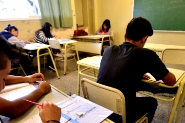 A qué municipios llega la nueva extensión de la jornada de cinco horas para escuelas bonaerenses