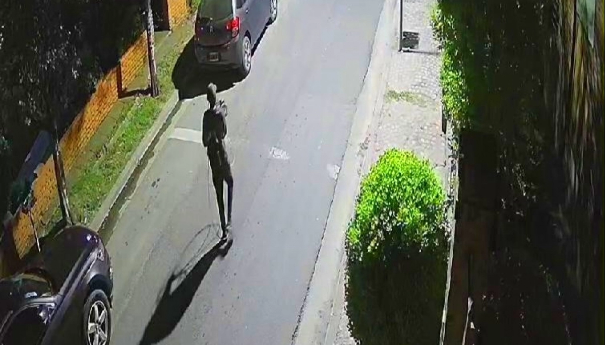 Más inseguridad en La Plata: solitario ladrón robó una casa dos veces en pocos días