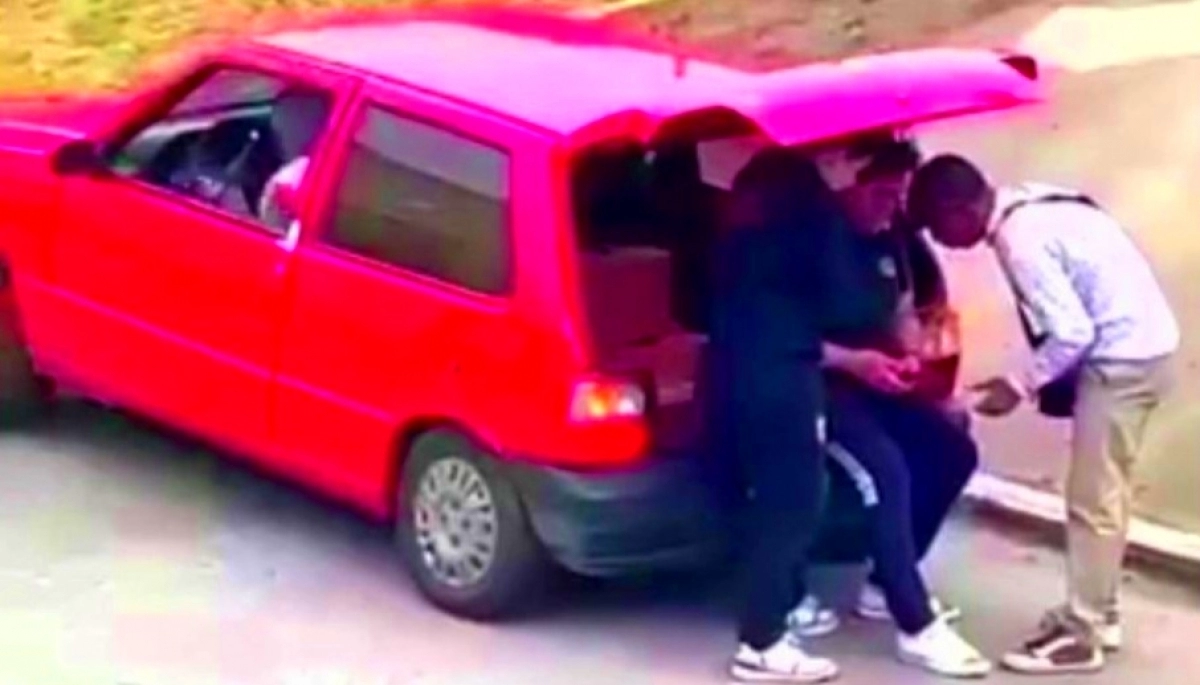 Robo piraña en Quilmes: atacaron a un repartidor y le sacaron el auto cargado de mercadería