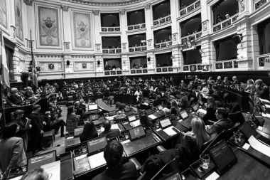 Reunión pacífica, con rosca y consultas entre legisladores y Provincia por el Presupuesto 2025