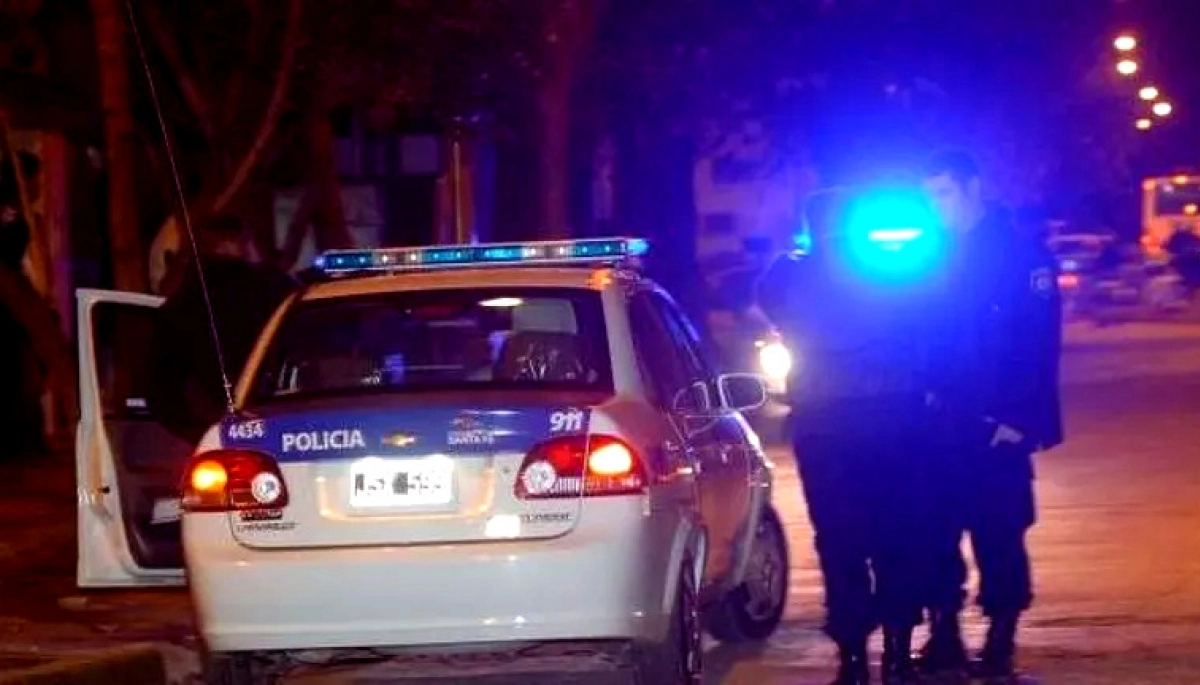 Inseguridad en Merlo: violenta golpiza y balazos para robar una camioneta